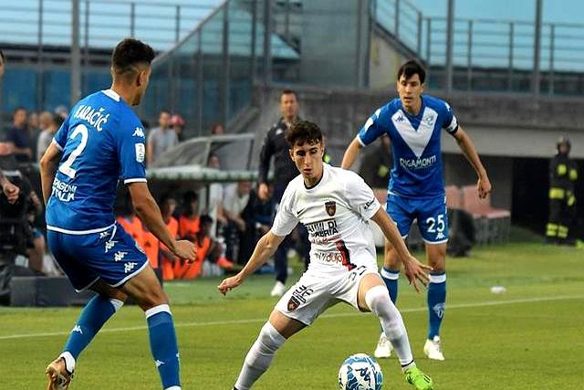 包含意甲赛程吃紧，华盛顿奇才国际比赛日手感冰凉，目标明确，球队文化再被提及的词条