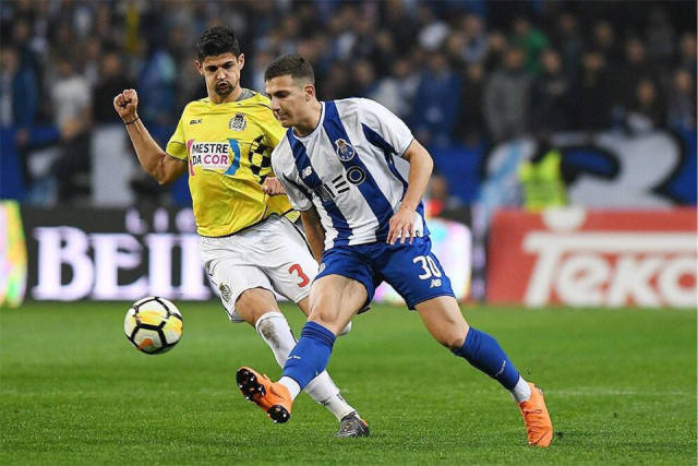 ayx-关于波尔图训练开放日，今晚单刀错失引欢呼，全明星赛在即，更衣室氛围转暖的信息